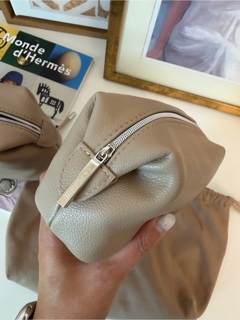 La Prairie Leather Cosmetic Bag Set